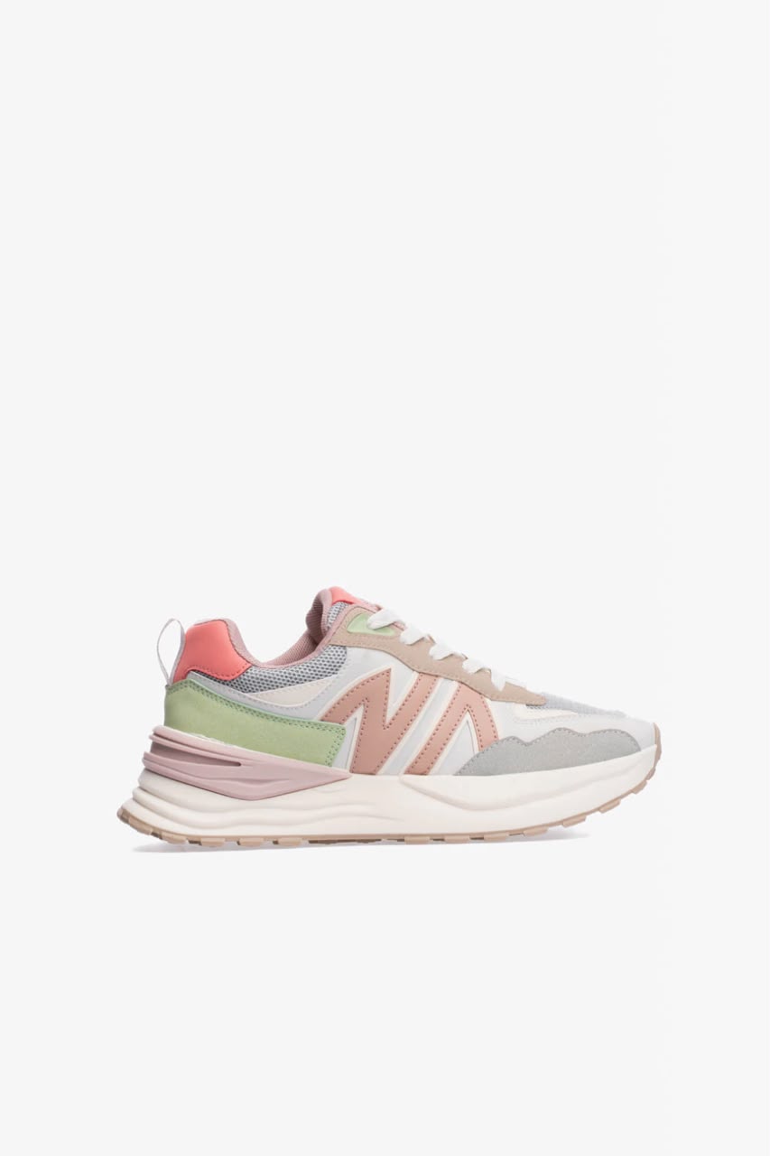 WOMEN'S SNEAKER